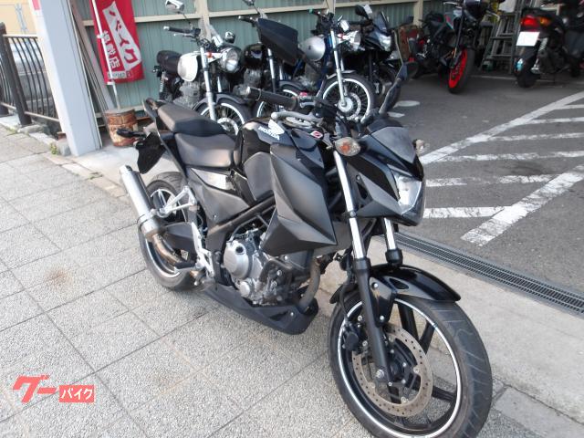 ホンダ CB250F インジェクション 水冷単気筒エンジン 写真5