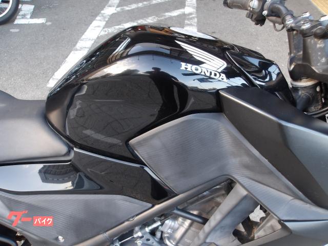 ホンダ CB250F インジェクション 水冷単気筒エンジン 写真7