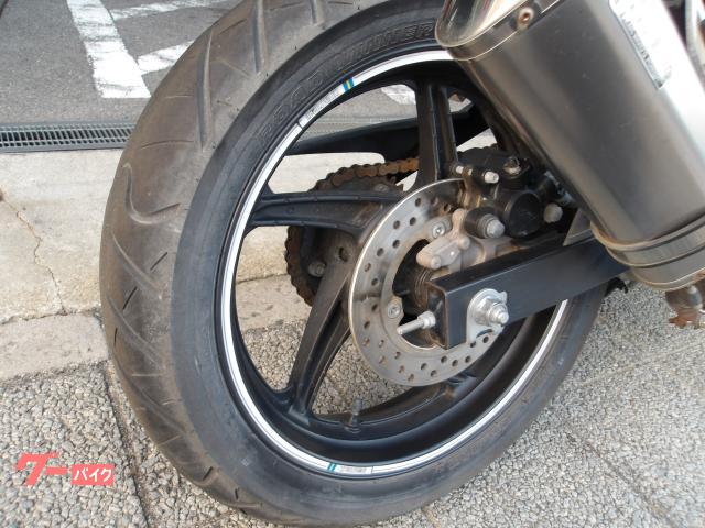 ホンダ ＣＢ２５０Ｆ　インジェクション　水冷単気筒エンジン 写真18