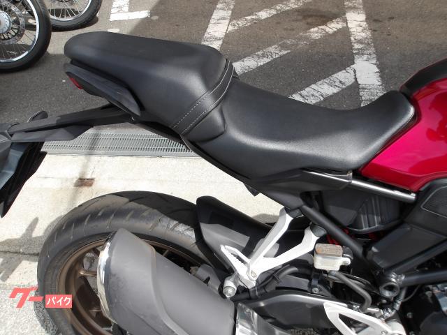 ホンダ CB250R 2019年モデル インジェクション 水冷2気筒エンジン搭載 写真9