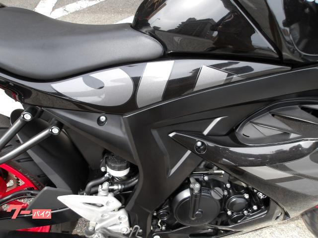 スズキ GSX−R125 ワンオーナー車 2020年モデル 水冷単気筒エンジン 写真9