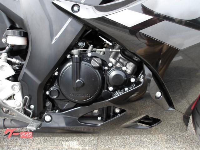 スズキ GSX−R125 ワンオーナー車 2020年モデル 水冷単気筒エンジン 写真18