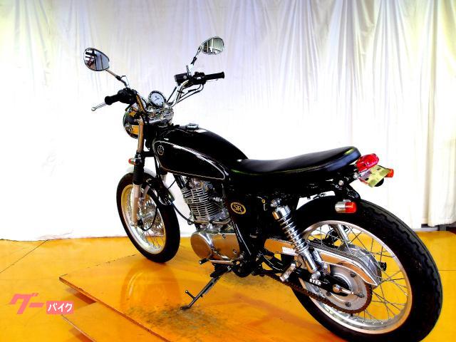 ヤマハ ＳＲ４００　２００７年モデル　キャブレター　空冷単気筒エンジン 写真6