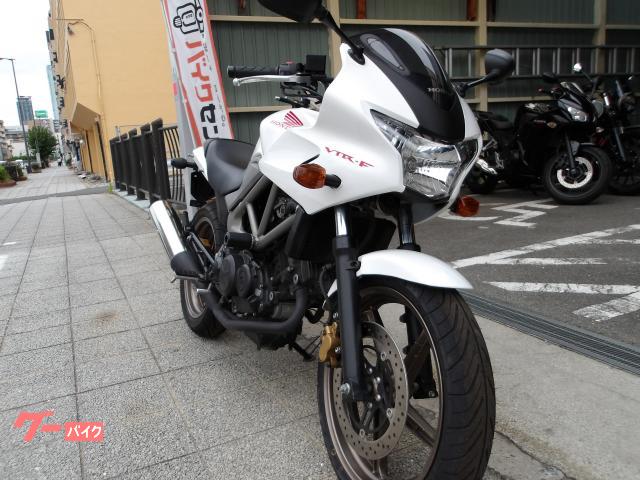 ホンダ ＶＴＲ２５０Ｆ　２０１５年モデル　インジェクション　水冷２気筒エンジン搭載 写真5
