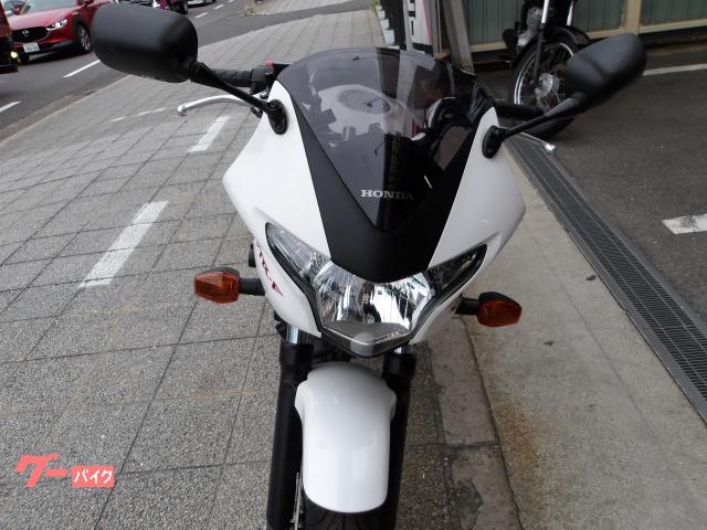 ホンダ ＶＴＲ２５０Ｆ　２０１５年モデル　インジェクション　水冷２気筒エンジン搭載 写真33