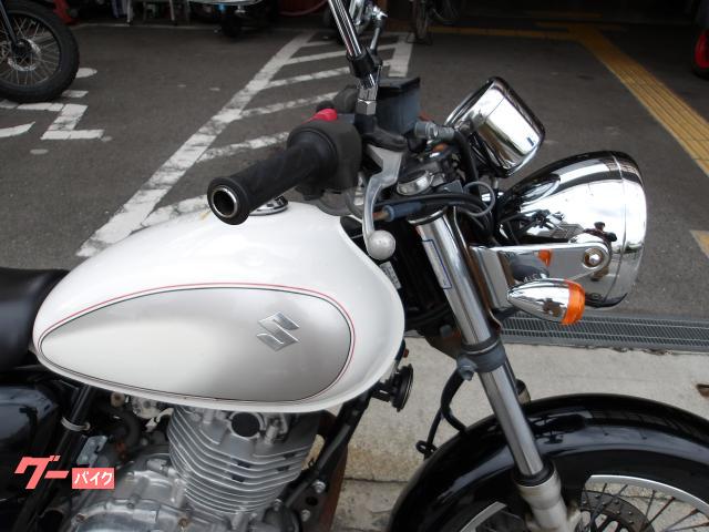 スズキ ST250 Eタイプ 2009年モデル インジェクション 空冷単気筒エンジン 写真6