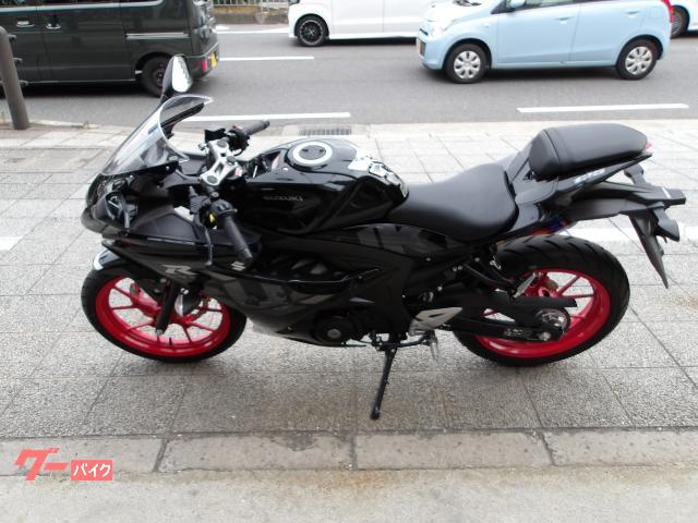 スズキ GSX−R125 2020年モデル インジェクション 水冷単気筒エンジン 写真3