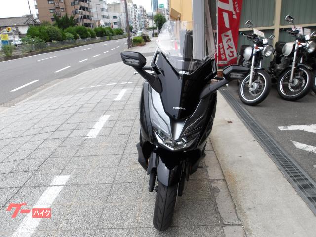 ホンダ フォルツァ 2018年モデル ABS ETC インジェクション 水冷単気筒エンジン 写真2