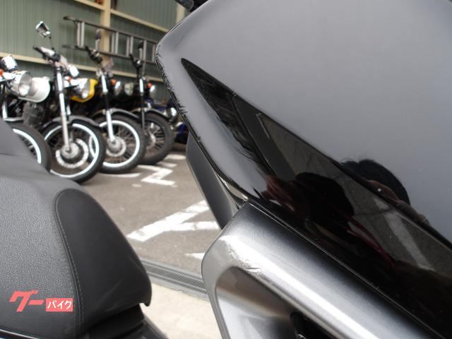 ホンダ フォルツァ 2018年モデル ABS ETC インジェクション 水冷単気筒エンジン 写真8