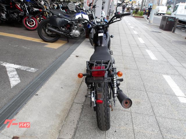 スズキ グラストラッカー 2010年モデル インジェクション 空冷単気筒エンジン 写真4