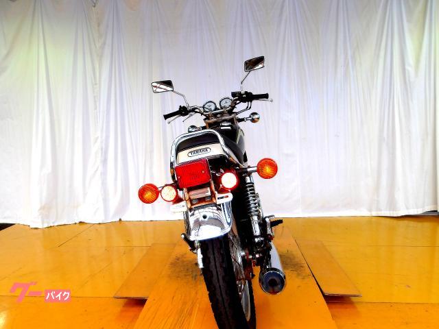ヤマハ ＳＲ４００　２００６年モデル　キャブレター車　空冷単気筒エンジン 写真7