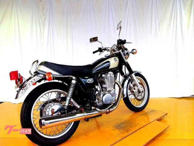 ヤマハ ＳＲ４００　２００６年モデル　キャブレター車　空冷単気筒エンジン 写真8