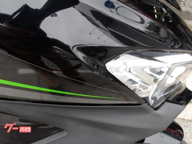 カワサキ Ninja 400 2019年モデル ABS インジェクション 水冷2気筒エンジン搭載 写真8