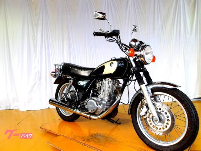 ヤマハ SR400 2001年モデル キャブレター車 空冷単気筒エンジン 写真2