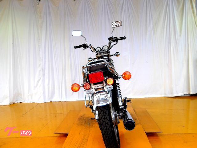 ヤマハ SR400 2001年モデル キャブレター車 空冷単気筒エンジン 写真7
