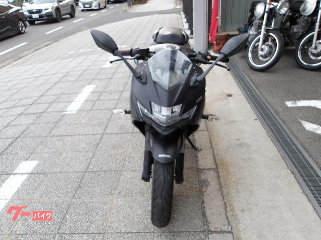 スズキ GIXXER SF 250 2020年モデル 並行輸入車 ABS ヨシムラマフラー 油冷単気筒エンジン 写真2