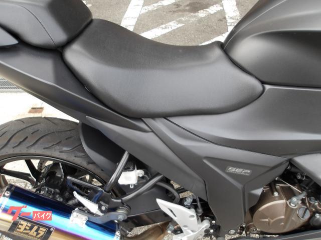 スズキ GIXXER SF 250 2020年モデル 並行輸入車 ABS ヨシムラマフラー 油冷単気筒エンジン 写真8