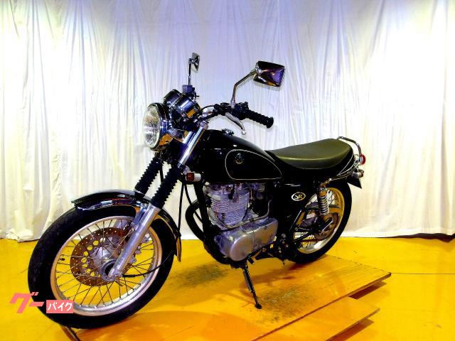 ヤマハ SR400 2005年モデル キャブレター 空冷単気筒エンジン 写真4