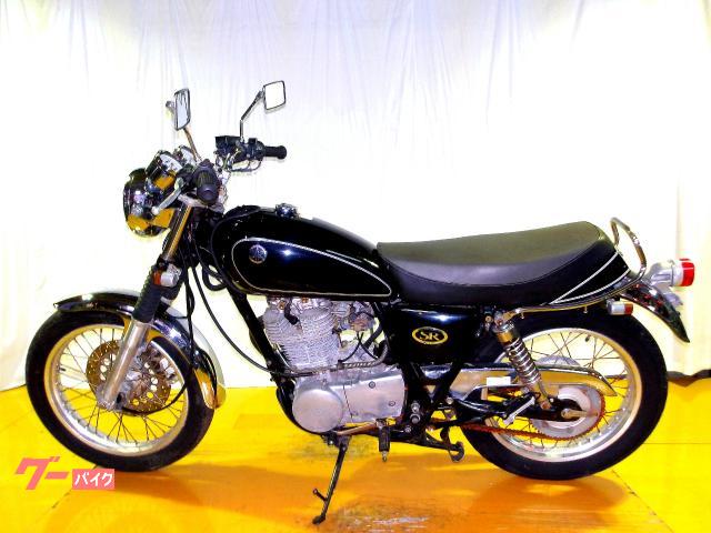 ヤマハ SR400 2005年モデル キャブレター 空冷単気筒エンジン 写真5