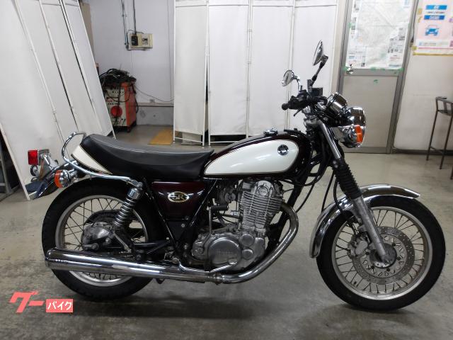 ヤマハ SR400 2007年モデル キャブレター 空冷単気筒エンジン 写真1