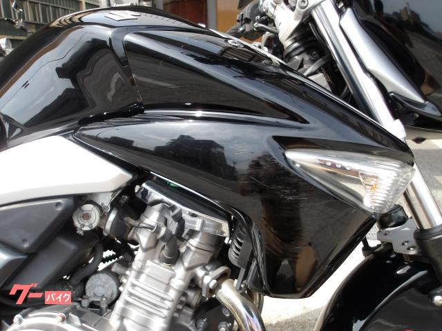 スズキ GSR250 2012年モデル インジェクション 水冷2気筒エンジン搭載 写真12