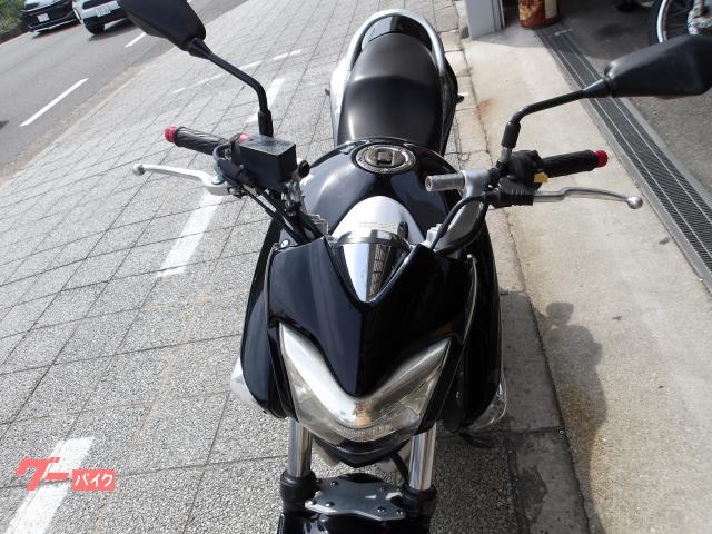 スズキ GSR250 2012年モデル インジェクション 水冷2気筒エンジン搭載 写真21