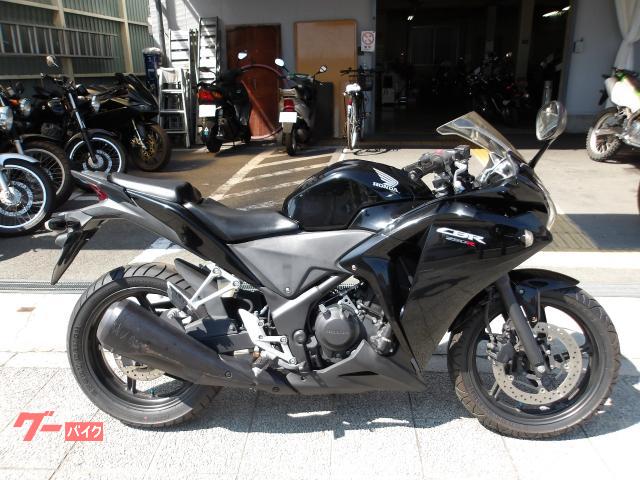 ホンダ CBR250R 2013年モデル インジェクション 水冷単気筒エンジン搭載