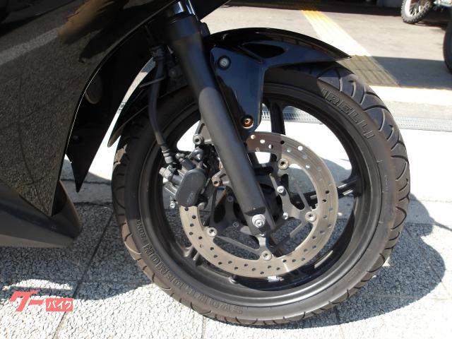 ホンダ CBR250R 2013年モデル インジェクション 水冷単気筒エンジン搭載 写真11