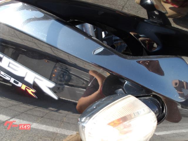 ホンダ CBR250R 2013年モデル インジェクション 水冷単気筒エンジン搭載 写真13