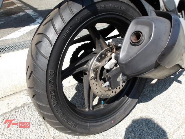 ホンダ CBR250R 2013年モデル インジェクション 水冷単気筒エンジン搭載 写真20