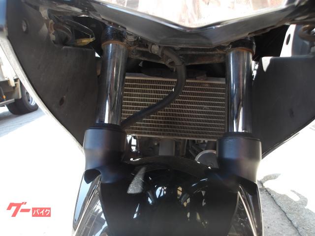 ホンダ CBR250R 2013年モデル インジェクション 水冷単気筒エンジン搭載 写真26