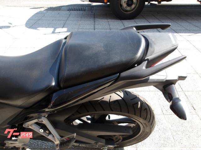 ホンダ CBR250R 2013年モデル インジェクション 水冷単気筒エンジン搭載 写真33