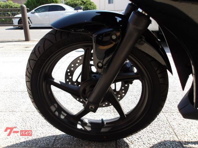 ホンダ CBR250R 2013年モデル インジェクション 水冷単気筒エンジン搭載 写真34