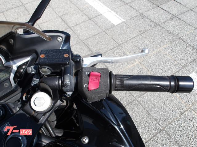 ホンダ CBR250R 2013年モデル インジェクション 水冷単気筒エンジン搭載 写真46