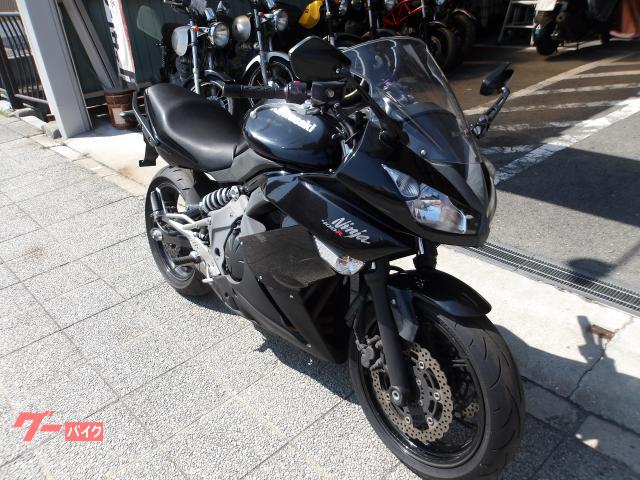 カワサキ Ninja 400R 2011年モデル インジェクション 水冷2気筒エンジン搭載 写真5