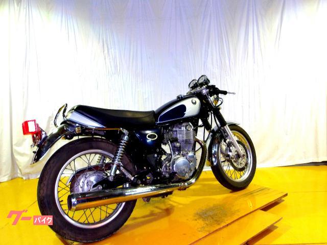 ヤマハ SR400 2003年モデル キャブレター車 空冷単気筒エンジン 写真8