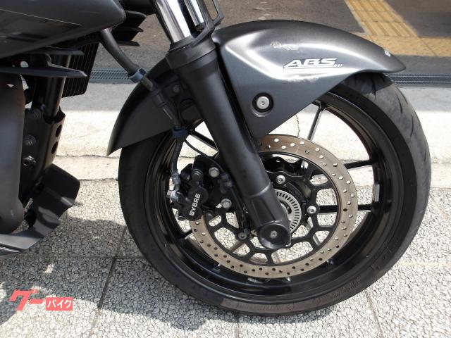 スズキ GIXXER 250 2020年モデル ABS インジェクション 油冷単気筒エンジン 写真11