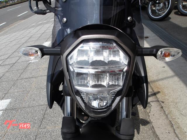 スズキ GIXXER 250 2020年モデル ABS インジェクション 油冷単気筒エンジン 写真28