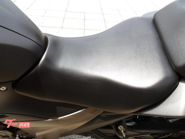 スズキ GIXXER 250 2020年モデル ABS インジェクション 油冷単気筒エンジン 写真38