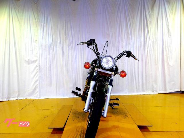 ヤマハ ドラッグスター２５０　２００４年モデル　キャブレター車　空冷２気筒エンジン搭載 写真3