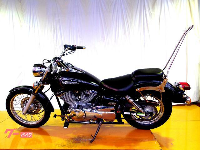 ヤマハ ドラッグスター２５０　２００４年モデル　キャブレター車　空冷２気筒エンジン搭載 写真5