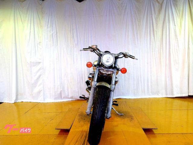 ホンダ Ｖ−ＴＷＩＮ　ＭＡＧＮＡ　Ｓ　キャブレター車　水冷２気筒エンジン搭載 写真3