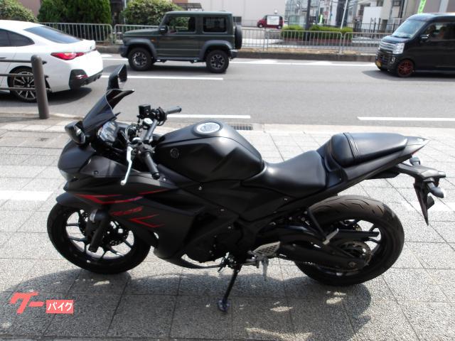 ヤマハ ＹＺＦ−Ｒ２５　２０１５年モデル　インジェクション　水冷２気筒エンジン搭載 写真3