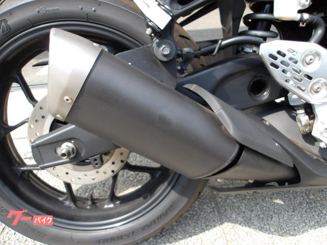 ヤマハ ＹＺＦ−Ｒ２５　２０１５年モデル　インジェクション　水冷２気筒エンジン搭載 写真18
