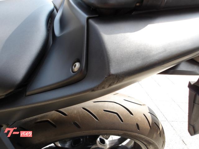 ヤマハ ＹＺＦ−Ｒ２５　２０１５年モデル　インジェクション　水冷２気筒エンジン搭載 写真35