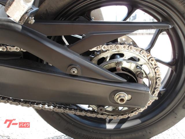 ヤマハ ＹＺＦ−Ｒ２５　２０１５年モデル　インジェクション　水冷２気筒エンジン搭載 写真44