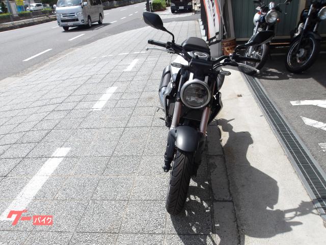 ホンダ CB250R 2019年モデル インジェクション 水冷単気筒エンジン 写真2