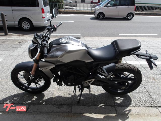ホンダ CB250R 2019年モデル インジェクション 水冷単気筒エンジン 写真3