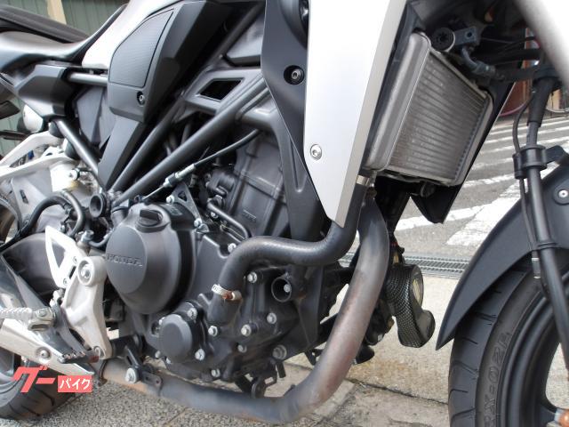 ホンダ CB250R 2019年モデル インジェクション 水冷単気筒エンジン 写真14