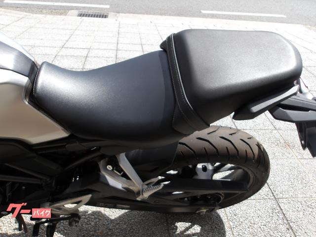 ホンダ CB250R 2019年モデル インジェクション 水冷単気筒エンジン 写真35